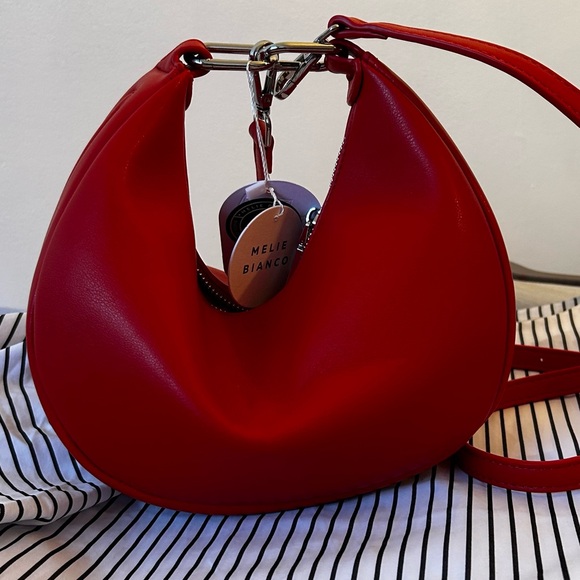 Melie Bianco Sasha Bag | Melie Bianco Bags | Melie Bianco Crossbody - Picture 8 of 13